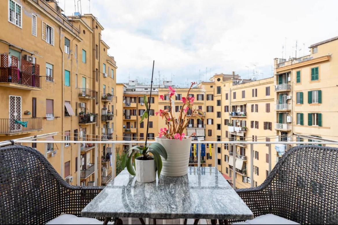 Roma Private Rooms المظهر الخارجي الصورة